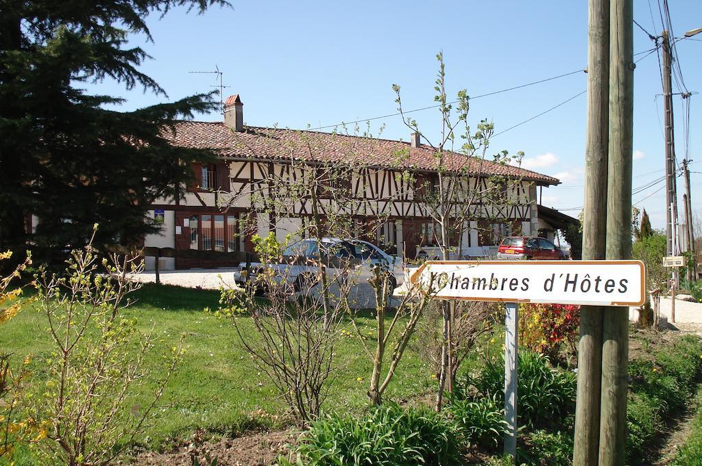 La Croix De Bois Bed and Breakfast Jayat Exterior foto